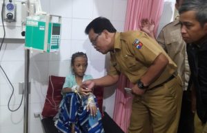 Kunjungi Dini, Jajaran Disdik Kota Bogor Beri Santunan