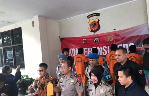 Sat Reskrim Polres Bogor Gelar Konferensi Pers Ungkap Kasus Pencurian Bersenjata Api