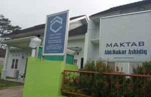 SMA Tahfiz Plus Khoiru Ummah Pencetak Hafiz 30 Juz