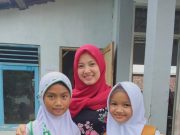 Turut Aktif Cerdaskan Anak Bangsa, PK KNPI Kemang Terjun Ke Sekolah Bantu Mengajar