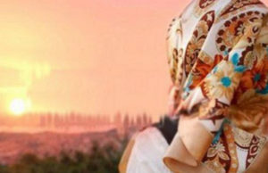 Kemuliaan Perempuan Islam