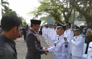 Puluhan Lurah Dilantik, Bima Tegaskan Jangan Sampai PKL Tumbuh di Wilayah