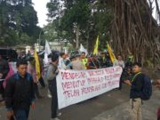 Gelar Unjuk Rasa, SEMMI Tuntut Imahalo Resto Ditutup