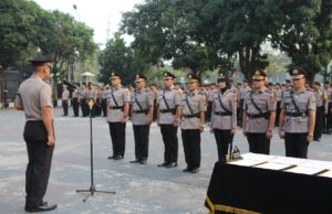 Kapolres Bogor Memimpin Upacara Serah Terima Jabatan Kapolsek di Lingkungan Kepolisian Resor Bogor
