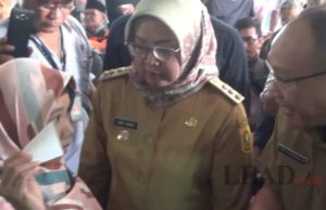 Pembuatan E-KTP Ribet, Warga Semprot Bupati Bogor E-KTP, Bupati Bogor, LEAD.co.id