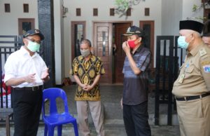 Evaluasi Bansos, Menko PMK Minta Verifikasi Data Libatkan Pendamping