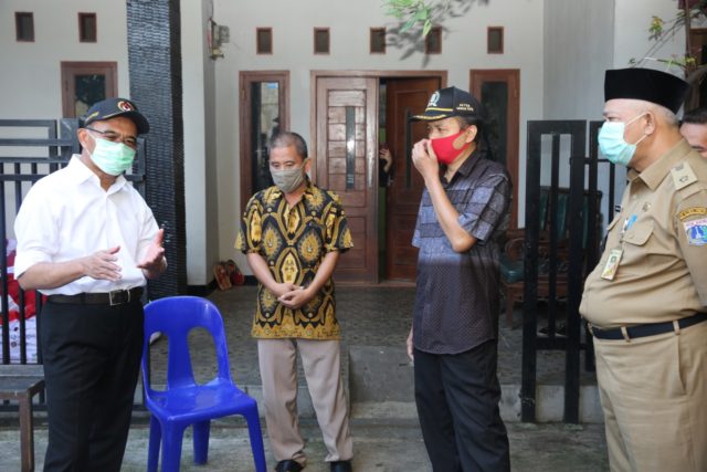 kominfo-pmk-evaluasi-bansos