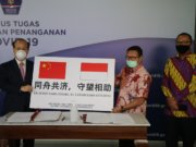 Pemerintah RRT Serahkan Bantuan Kemanusian Penanganan COVID-19