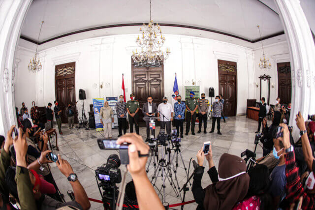 9C0A2895_copy