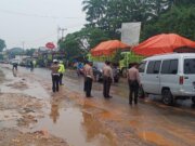 Resahkan Warga, Proyek Galian Tanah di Jalan Narogong Ditertibkan