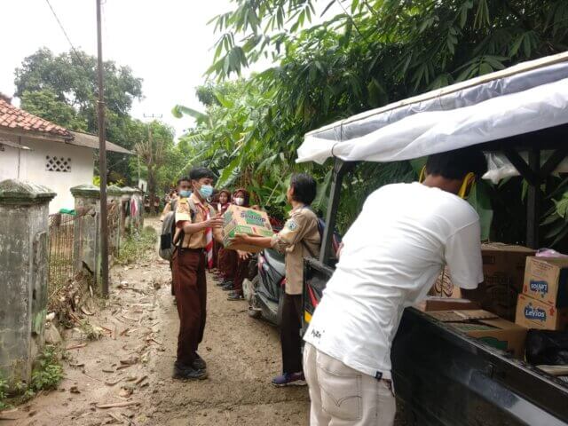 Bantuan Oleh Perguruan Mathla'ul Anwar