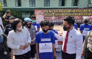 Polisi Tangkap Pelaku Prostitusi di Bogor Valley
