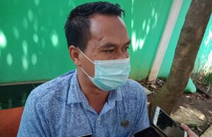 Pembagian BST di Kelurahan Sukahati Kecamatan Cibinong Berjalan Kondusif