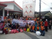 Bagikan Takjil, Yayasan Himalaya Berkolaborasi dengan SKO dan Santika DPC PKS Sukmajaya Yayasan Himalaya Humanity