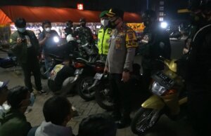Remaja Tawuran Perang Sarung, Polsek Cileungsi Lakukan Pembubaran