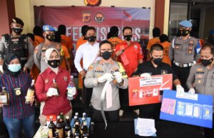 Gelar Operasi Pekat, Polres Bogor Sita Ribuan Botol Miras Hingga Ungkap Kasus Prostitusi, Pencurian Hingga Petasan