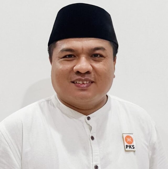 khairulloh Khairulloh Ahyari