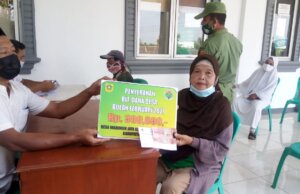 Bantuan Langsung Tunai Dana Desa Bulan Februari 2021 Desa Waringin Jaya