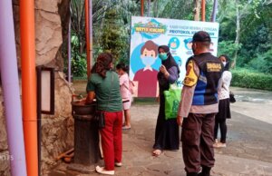 Pelaksanaan Penegakan Protokol Kesehatan di Wahan Air Water Kingdom