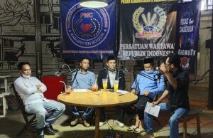 PWRI DPC Kabupaten Bogor Bersama Paguyuban Masyarakat Cibinong( PMC ) Gelar Diskusi Ringan