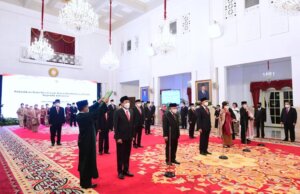 Presiden Jokowi Lantik 17 Duta Besar RI untuk Negara Sahabat
