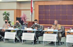 TNI Akan Tambah Bantuan Nakes, Percepat Vaksinasi Hingga Ke Tingkat RT dan RW