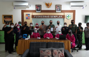 Danrem 061/Sk Pantau Pelaksanaan Perdana Vaksinasi Tahap III Di Kota Bogor