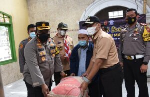 Gelar Bhakti sosial, Gelar Bhakti sosial, Sat Lantas Polres Bogor Lakukan Renovasi Pembangunan Masjid