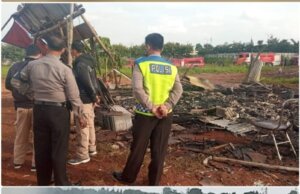 Kebakaran Kantor dan Mess PT. Pilar Mas, Polsek Gunungputri Lakukan Olah TKP