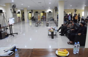 Vaksinasi di Blok F Trade Center, Mendapat Pengawasan Langsung dari Kapolri Melalui Video Conference