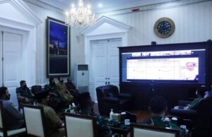 Presiden Perintahkan Kepala Daerah Percepat Vaksinasi dan Jalankan Prokes
