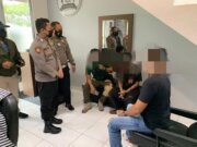 Tak Selera Saat Potong Rambut, Pria Tak Dikenal Keluarkan Clurit Ancam pihak Barbershop