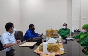 Disambangi PCM Sukmajaya, Direktur RSIJ Pondok Kopi: Kami Akan Bantu Kebutuhan Operasional KPRJ PKU Muhammadiyah RSIJ Pondok Kopi, PCM Sukmajaya