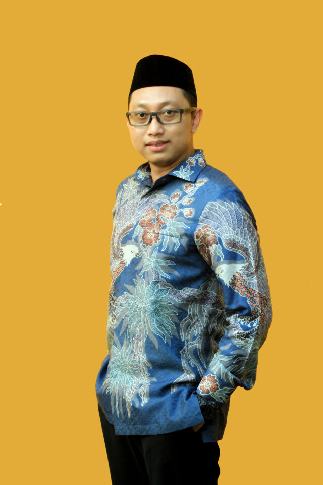 Anggota DPRD Jawa Barat, RIzki Apriwijaya