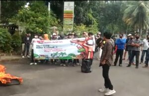 Dinilai Melempem Tangani Mafia Tanah dan Pajak, Mahasiswa Kembali Gelar Aksi Gerudug Kejari Kota Bogor