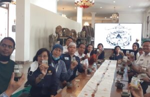MUSTANI DUKUNG KONGRES PARA TANAH