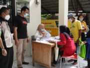 698 KPM Kelurahan Cibadak Menema BPNT
