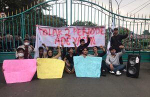 Aliansi Mahasiswa Guncang Bumi Tegar Beriman, Tolak Dua Periode Ade Yasin