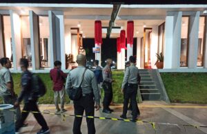 Jaring Penumpang Kereta dan Pengunjung Pasar, Polresta Siapkan Layanan Vaksinasi Malam di Alun-Alun Kota Bogor