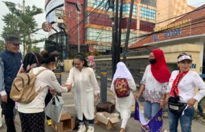 Srikandi BKD Tebar Kebaikan Ramadhan, Gelar Berbagi Ratusan Takjil dan Santunan Yatim