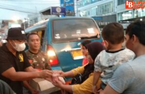 Tebar Kebaikan dan Berburu Pahala Ramadhan, Hipakad Kota Bogor Bagikan Ratusan Takjil Didepan Museum Perjuangan Bogor