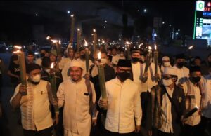 Dua Tahun Ditiadakan Akibat Pandemi, Bima Arya Bersama Forkopimda Kawal Pawai Obor Malam Pertama Ramadhan 1443 H