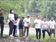 Peringati HUT RI, IHGMA Bogor Raya Lakukan Cleaning Day di Bantaran Kali Ciliwung