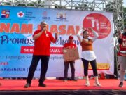 Hadir Dalam HUT PMI Ke 77, Ika Kartika Bu Dosen ‘TOP’ Jadi Daya Tarik Acara Semakin Meriah