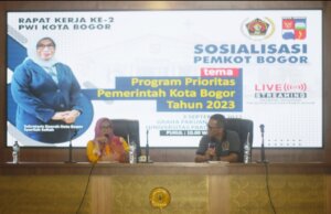 Sekda Paparkan Program Prioritas Pemkot Tahun 2023 Di Acara Raker ke 2 PWI Kota Bogor
