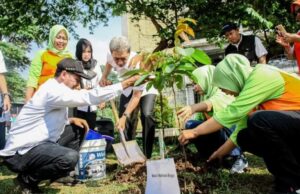 Rawan Longsor, Dedie Minta Masyarakat Tidak Mendirikan Bangunan Diatas TPT