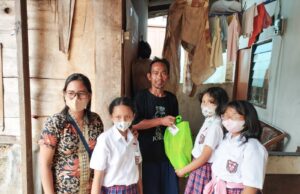 Compassion Of Recisian, SD Regina Pacis Bogor Gelar Kegiatan Bakti Sosial untuk Korban Bencana