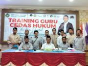 Perdana Pelatihan Hukum Bagi 50 Guru di Timika Papua