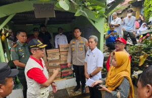 Gerak Cepat, Wakil Ketua dan Anggota DPRD Kota Bogor Datangi Lokasi Longsor di Empang