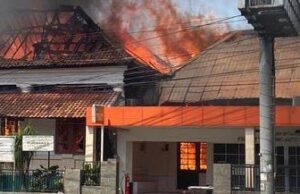 Ruang Arsip dan Farmasi Denkensyah RS Salak Terbakar, Diduga Penyebabnya Arus Konsleting Listrik